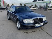 Mercedes-Benz E 220 1992 годаfor2 200 000 тг. в Алматы