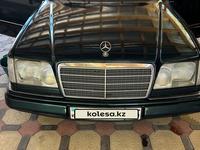Mercedes-Benz E 200 1995 годаүшін2 800 000 тг. в Алматы