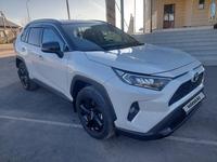 Toyota RAV4 2021 года за 15 500 000 тг. в Шымкент