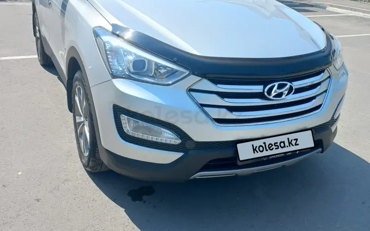 Hyundai Santa Fe 2014 годаүшін9 200 000 тг. в Алматы