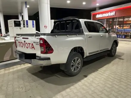 Toyota Hilux 2022 года за 20 800 000 тг. в Атырау – фото 3