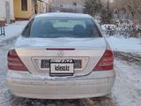 Mercedes-Benz C 180 2003 годаfor3 120 000 тг. в Караганда – фото 5