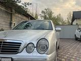 Mercedes-Benz E 320 1999 года за 4 600 000 тг. в Алматы – фото 2
