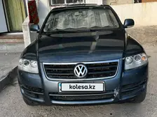 Volkswagen Touareg, 2004