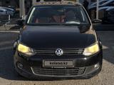 Volkswagen Polo 2015 года за 4 350 000 тг. в Шымкент – фото 2