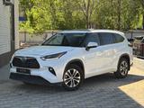 Toyota Highlander 2022 годаүшін25 990 000 тг. в Актобе