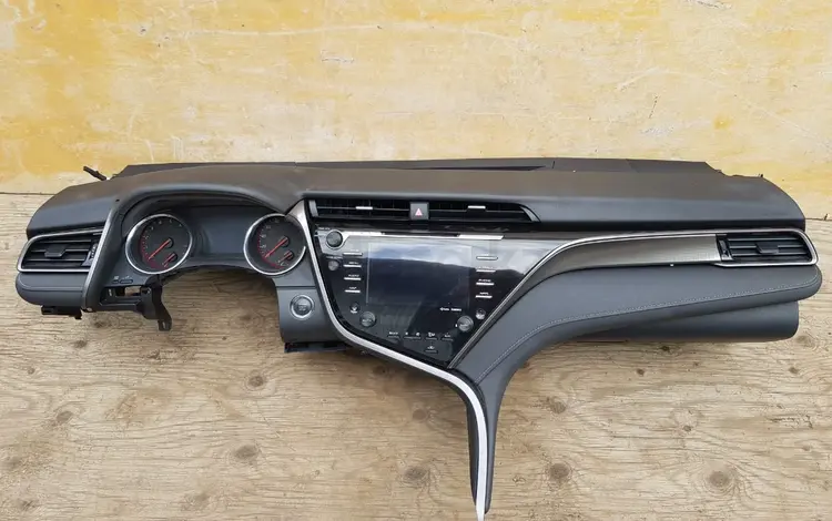 Торпеда панель камри 70 за 270 000 тг. в Алматы