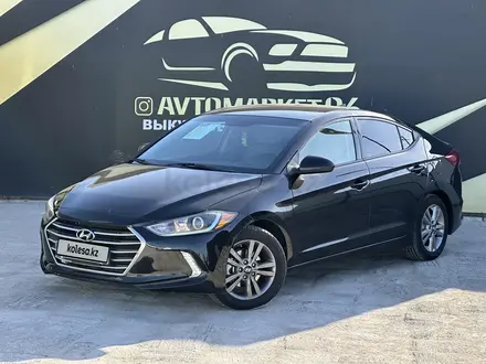 Hyundai Elantra 2017 года за 7 400 000 тг. в Атырау