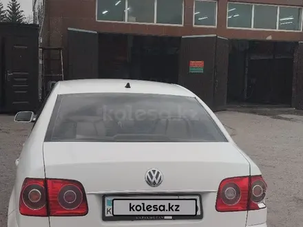 Volkswagen Polo 2007 года за 2 200 000 тг. в Алматы – фото 6