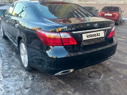 Lexus LS 600h 2011 года за 16 800 000 тг. в Астана – фото 4