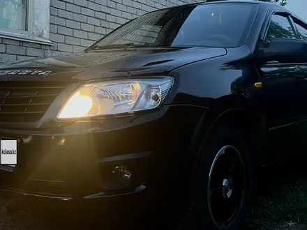 ВАЗ (Lada) Granta 2190 2012 года за 2 300 000 тг. в Семей – фото 3