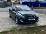 Hyundai Accent 2013 годаүшін4 100 000 тг. в Уральск – фото 2