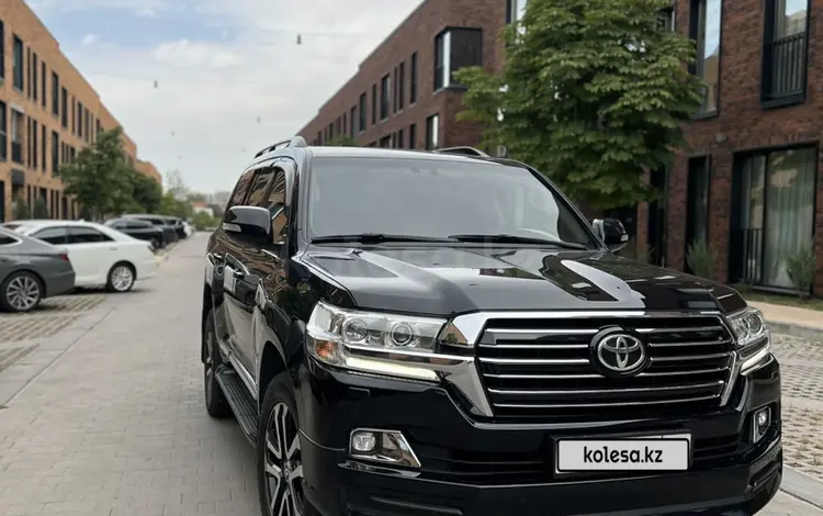 Toyota Land Cruiser 2016 года за 29 500 000 тг. в Алматы