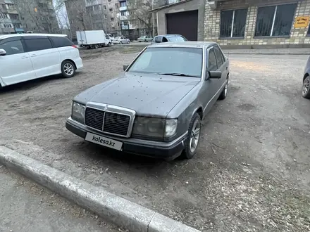 Mercedes-Benz E 280 1992 года за 1 350 000 тг. в Караганда – фото 2