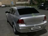 Opel Astra 2012 года за 2 500 000 тг. в Актау