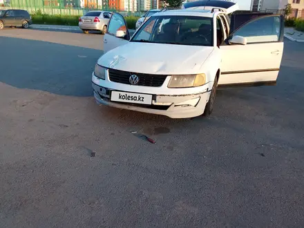 Volkswagen Passat 2003 года за 900 000 тг. в Астана