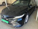 Toyota Camry 2019 годаүшін14 200 000 тг. в Актобе – фото 4