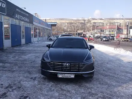 Hyundai Sonata 2021 года за 11 900 000 тг. в Алматы