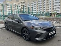 Toyota Camry 2020 года за 10 000 000 тг. в Астана