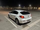 Chevrolet Cruze 2012 года за 1 900 000 тг. в Астана – фото 5