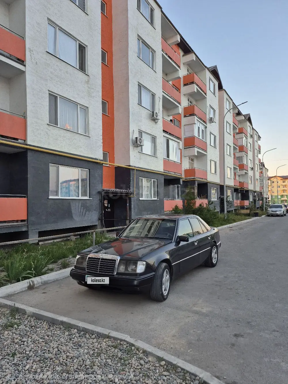 Mercedes-Benz E-Class, 1991