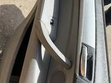Задние двери BMW X5 E70 за 50 000 тг. в Алматы – фото 3