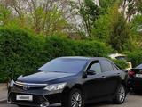 Toyota Camry 2016 года за 12 000 000 тг. в Алматы – фото 2