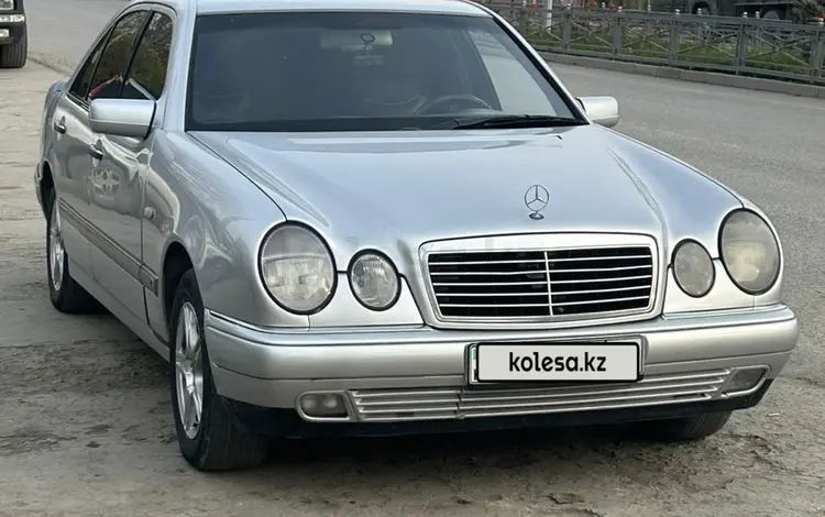 Mercedes-Benz E 230 1995 года за 2 500 000 тг. в Жаркент