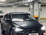 Hyundai Elantra 2018 годаүшін7 950 000 тг. в Актау – фото 2