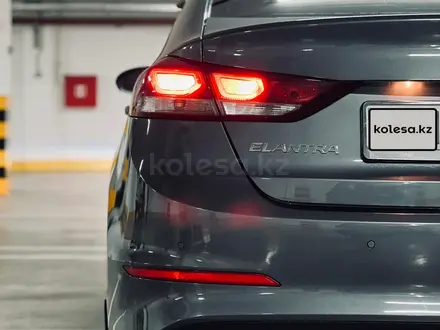Hyundai Elantra 2018 годаүшін8 200 000 тг. в Актау – фото 10