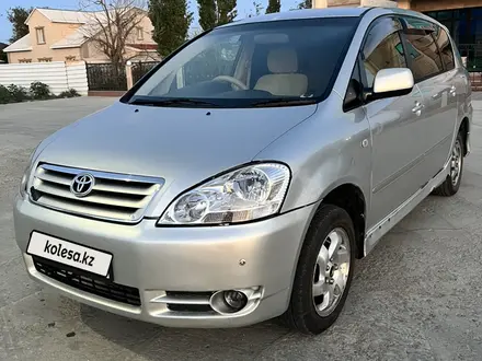 Toyota Ipsum 2003 года за 3 200 000 тг. в Атырау – фото 2