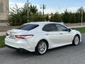 Toyota Camry 2019 года за 15 200 000 тг. в Туркестан – фото 17