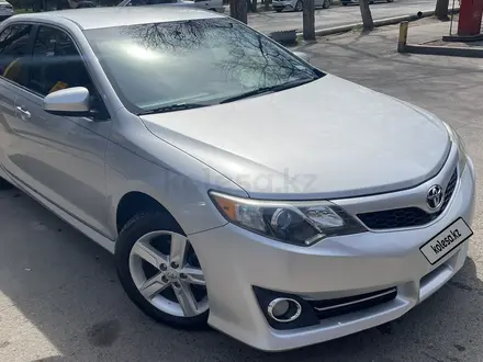 Toyota Camry 2014 года за 9 100 000 тг. в Алматы – фото 10