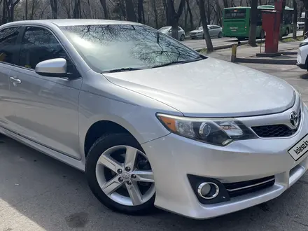 Toyota Camry 2014 года за 9 100 000 тг. в Алматы – фото 8