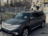 Toyota Highlander 2011 годаүшін8 800 000 тг. в Актау – фото 2