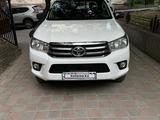 Toyota Hilux 2017 годаfor16 200 000 тг. в Алматы