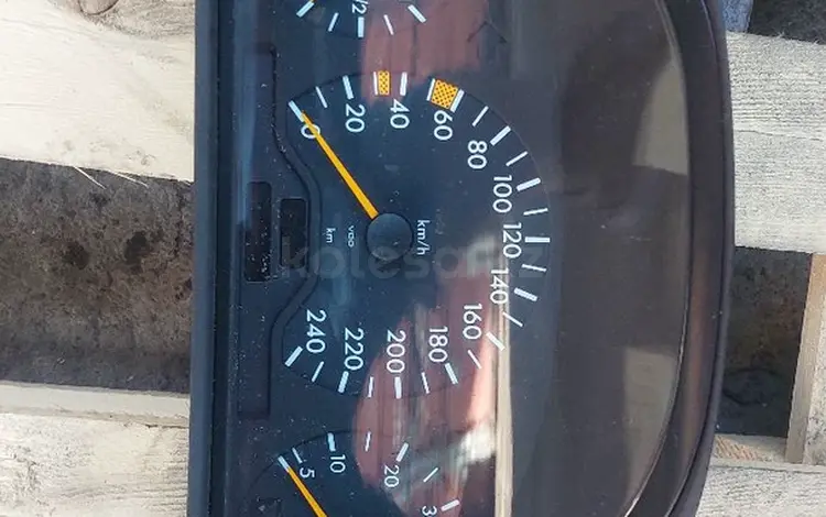 Щиток приборов w210 за 707 тг. в Шымкент