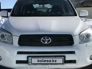 Toyota RAV4, 2008