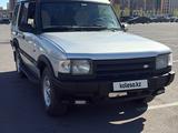 Land Rover Discovery 1994 года за 2 800 000 тг. в Астана