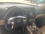 Toyota Highlander 2011 года за 13 500 000 тг. в Алматы – фото 3