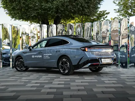 Hyundai Sonata Base 2026 года за 12 990 000 тг. в Алматы – фото 28