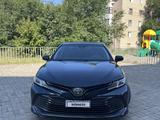 Toyota Camry 2018 годаүшін7 500 000 тг. в Актобе – фото 2