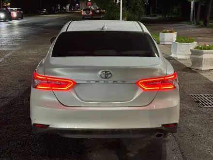 Toyota Camry 2023 года за 18 700 000 тг. в Астана – фото 5