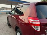 Toyota RAV4 2010 года за 7 500 000 тг. в Караганда – фото 3