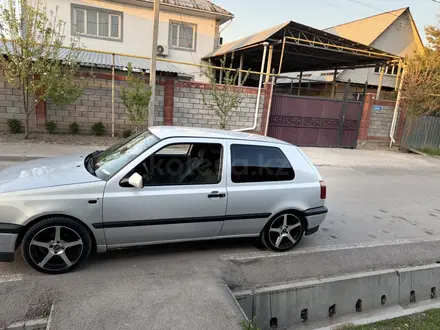 Volkswagen Golf 1993 года за 1 500 000 тг. в Алматы – фото 4