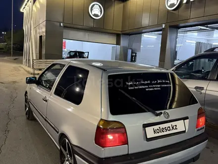 Volkswagen Golf 1993 года за 1 500 000 тг. в Алматы – фото 5