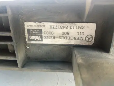 Радиатор на мерседес кузов 210 из Японии за 45 000 тг. в Алматы – фото 3