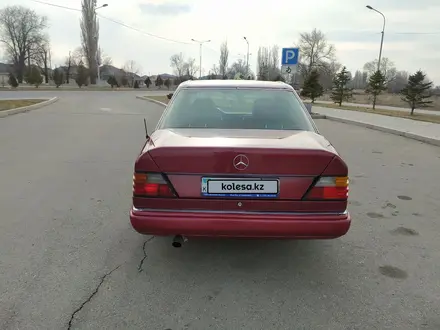 Mercedes-Benz E 230 1992 года за 1 700 000 тг. в Тараз – фото 10