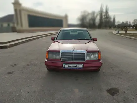 Mercedes-Benz E 230 1992 года за 1 700 000 тг. в Тараз – фото 28