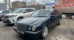 Mercedes-Benz E 230 1997 года за 2 750 000 тг. в Астана